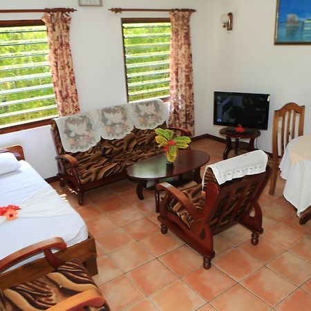 Chalet D Anse Reunion La Digue Exteriér fotografie